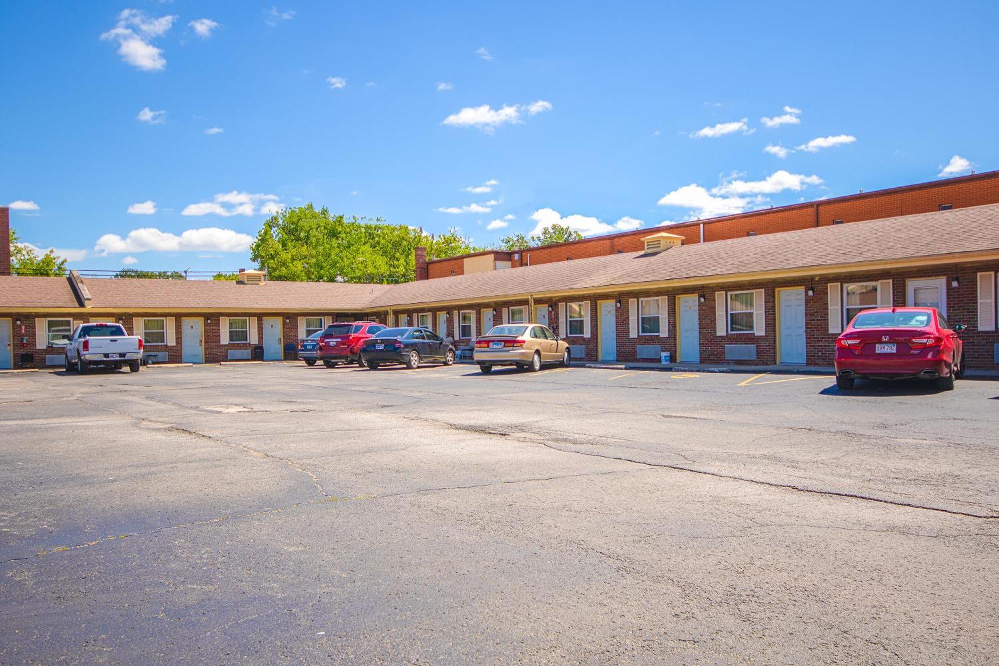 Centralia Motel Near Downtown By Oyo Zewnętrze zdjęcie